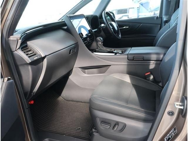 TOYOTA ALPHARD 2025 Image 31