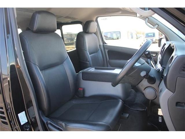 NISSAN NV350 CARAVAN 2020 Image 31