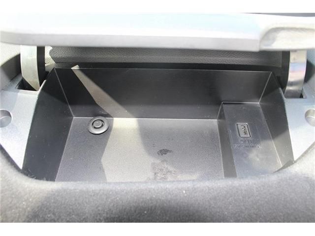 NISSAN FUGA HYBRID 2015 Image 31