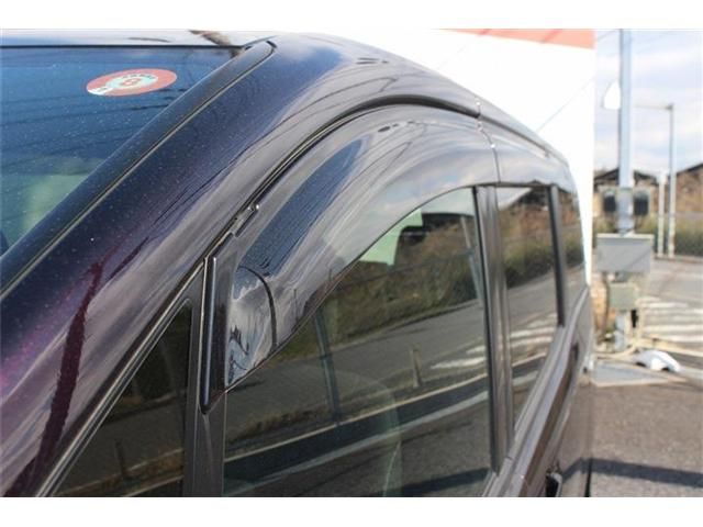 TOYOTA NOAH HYBRID 2018 Image 31