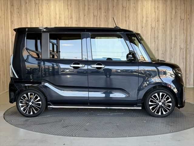 DAIHATSU TANTO CUSTOM 2021 Image 31