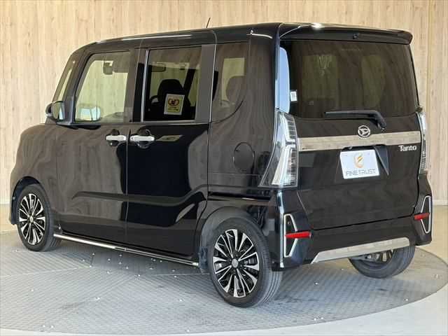 DAIHATSU TANTO CUSTOM 2021 Image 31