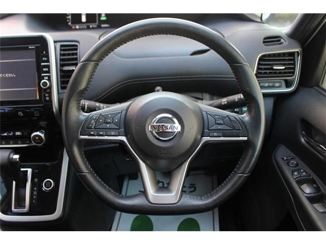 NISSAN SERENA  S-HYBRID 2017 Image 31