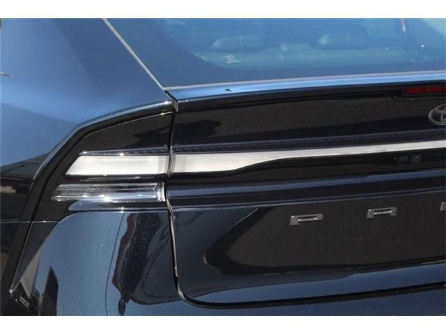 TOYOTA PRIUS PHV 2023 Image 31