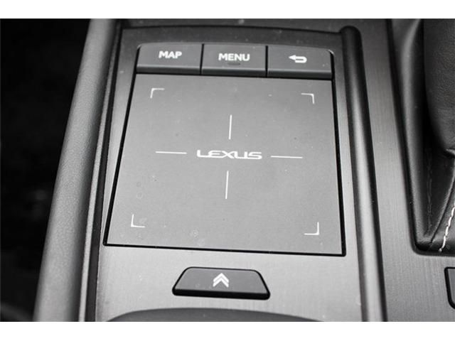 TOYOTA LEXUS ES300H 2019 Image 31