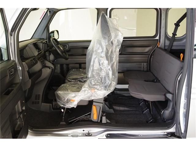 HONDA N-VAN 2025 Image 31