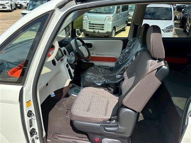 TOYOTA PORTE 2015 Image 31