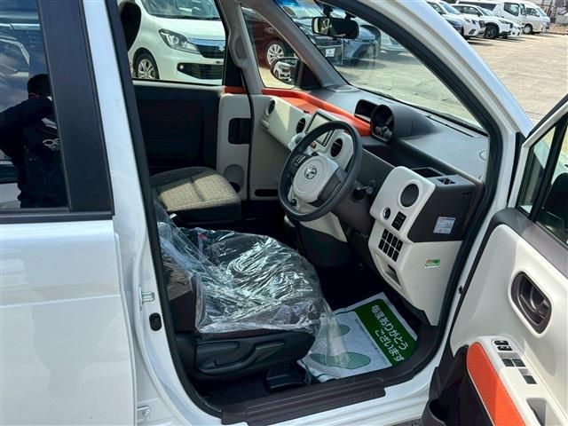 TOYOTA PORTE 2015 Image 31