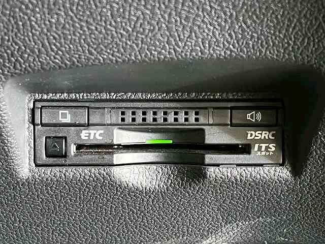 TOYOTA PRIUS 2016 Image 31