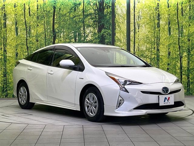 TOYOTA PRIUS 2017 Image 31