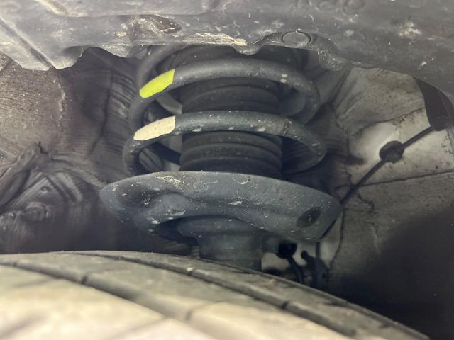 TOYOTA PRIUS 2017 Image 31