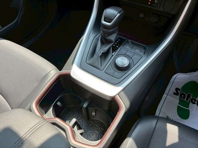 TOYOTA RAV4 4WD 2025 Image 31