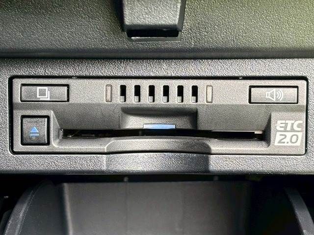 TOYOTA ALPHARD HYBRID 4WD 2020 Image 31