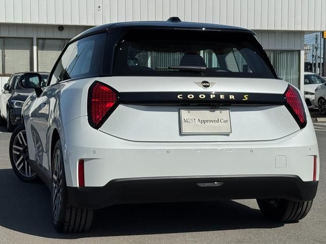 BMW MINI COOPER 2025 Image 31