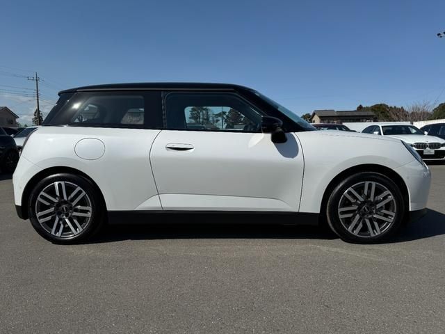 BMW MINI COOPER 2025 Image 31