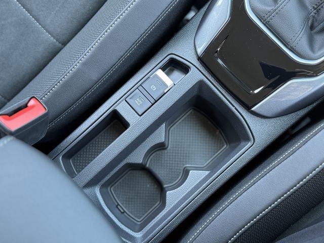 VOLKSWAGEN T-ROC 2024 Image 31