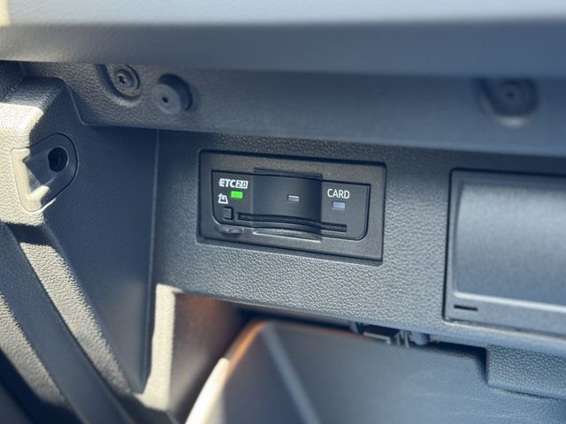 VOLKSWAGEN T-ROC 2024 Image 31