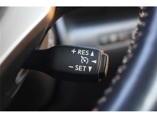 TOYOTA LEXUS RC200T 2015 Image 31