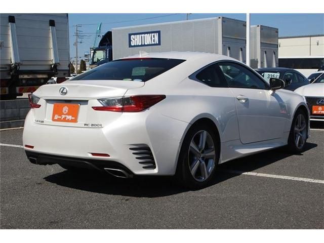 TOYOTA LEXUS RC200T 2015 Image 31
