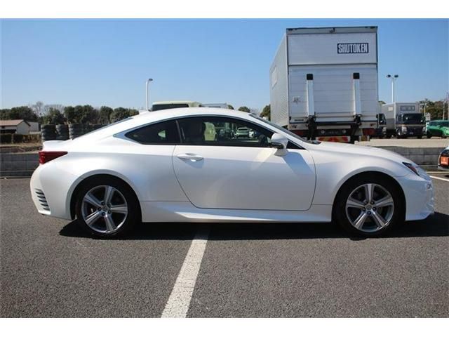 TOYOTA LEXUS RC200T 2015 Image 31