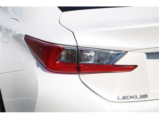 TOYOTA LEXUS RC200T 2015 Image 31