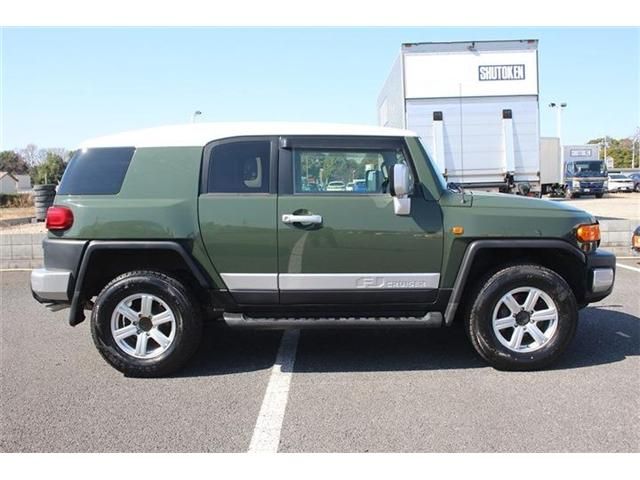 TOYOTA FJ CRUISER 4WD 2014 Image 31