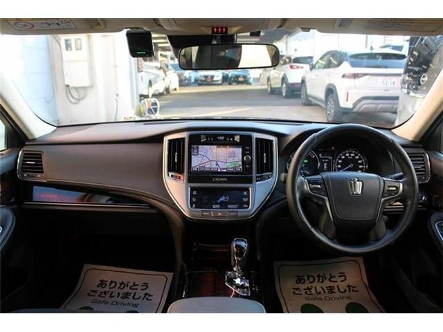 TOYOTA CROWN SEDAN HYBRID 2017 Image 31