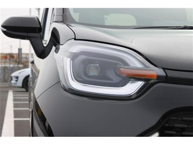 TOYOTA SIENTA HYBRID 2025 Image 31