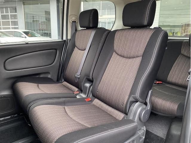 NISSAN SERENA  WG 4WD 2014 Image 31