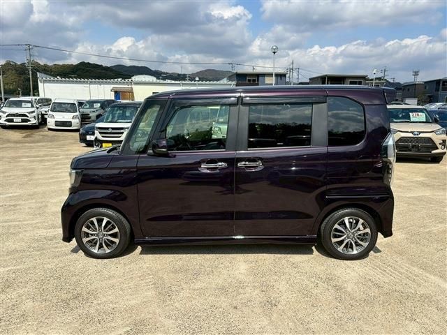 HONDA N BOX CUSTOM 2022 Image 31