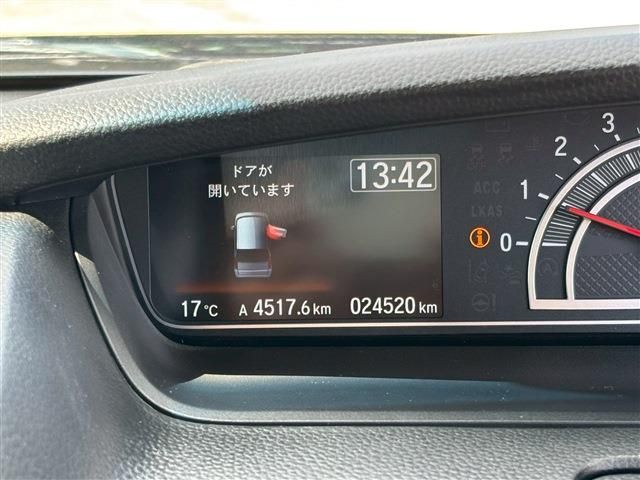 HONDA N BOX CUSTOM 2022 Image 31