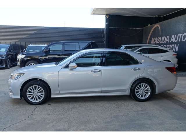 TOYOTA CROWN SEDAN HYBRID 4 2016 Image 31