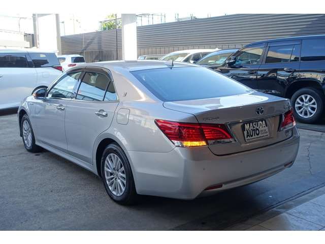 TOYOTA CROWN SEDAN HYBRID 4 2016 Image 31