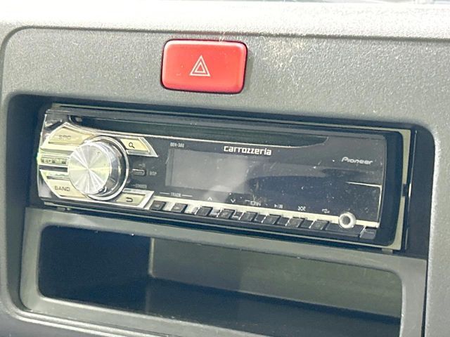 DAIHATSU HIJET TRUCK 4WD 2017 Image 31