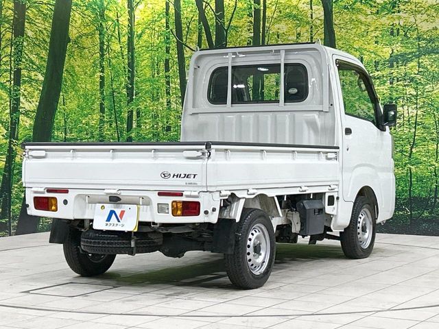DAIHATSU HIJET TRUCK 4WD 2017 Image 31