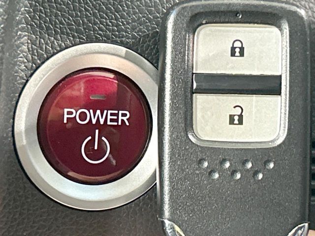 HONDA FIT HYBRID 2015 Image 31