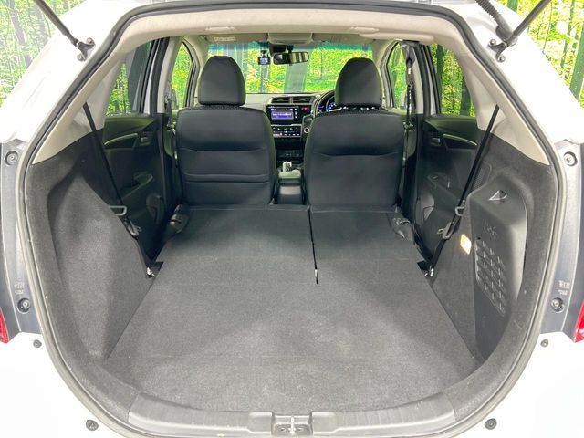 HONDA FIT HYBRID 2015 Image 31