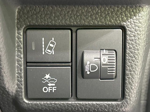 HONDA N BOX CUSTOM 2023 Image 31