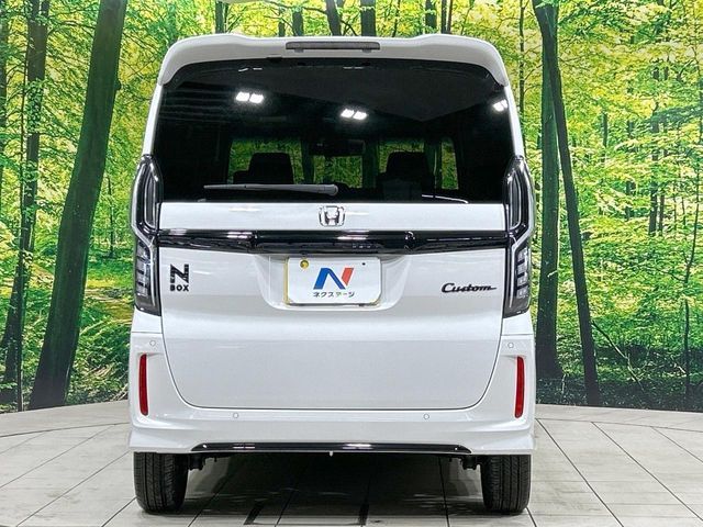 HONDA N BOX CUSTOM 2023 Image 31