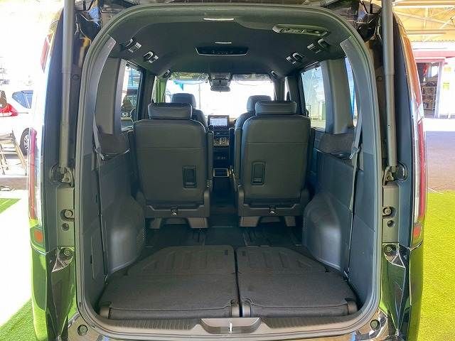 HONDA STEPWAGON E:HEV SPAD 2022 Image 31