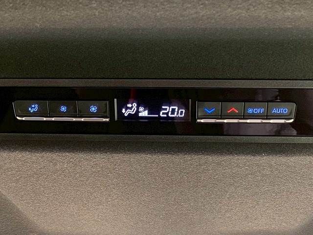 TOYOTA NOAH 2022 Image 31