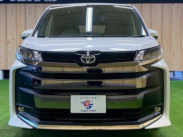 TOYOTA NOAH 2022 Image 31