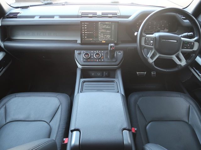 ROVER DEFENDER 2022 Image 31