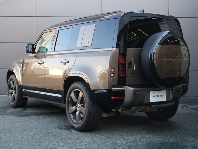 ROVER DEFENDER 2022 Image 31