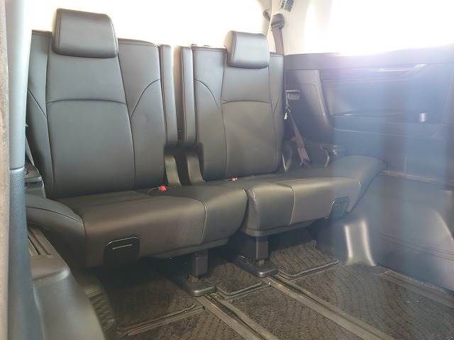 TOYOTA VELLFIRE  HYBRID 4WD 2018 Image 31