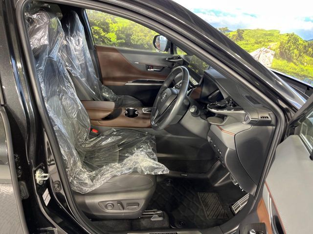 TOYOTA HARRIER HYBRID 2023 Image 31