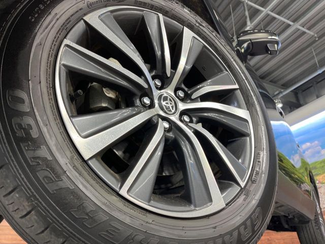 TOYOTA HARRIER HYBRID 2023 Image 31