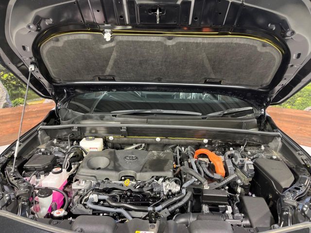 TOYOTA HARRIER HYBRID 2023 Image 31