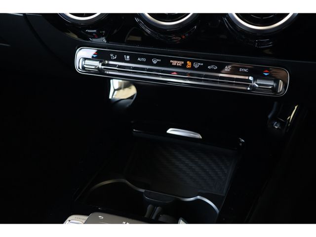 MERCEDES BENZ A CLAS 2021 Image 31