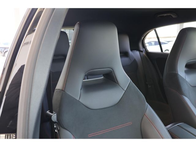 MERCEDES BENZ A CLAS 2021 Image 31